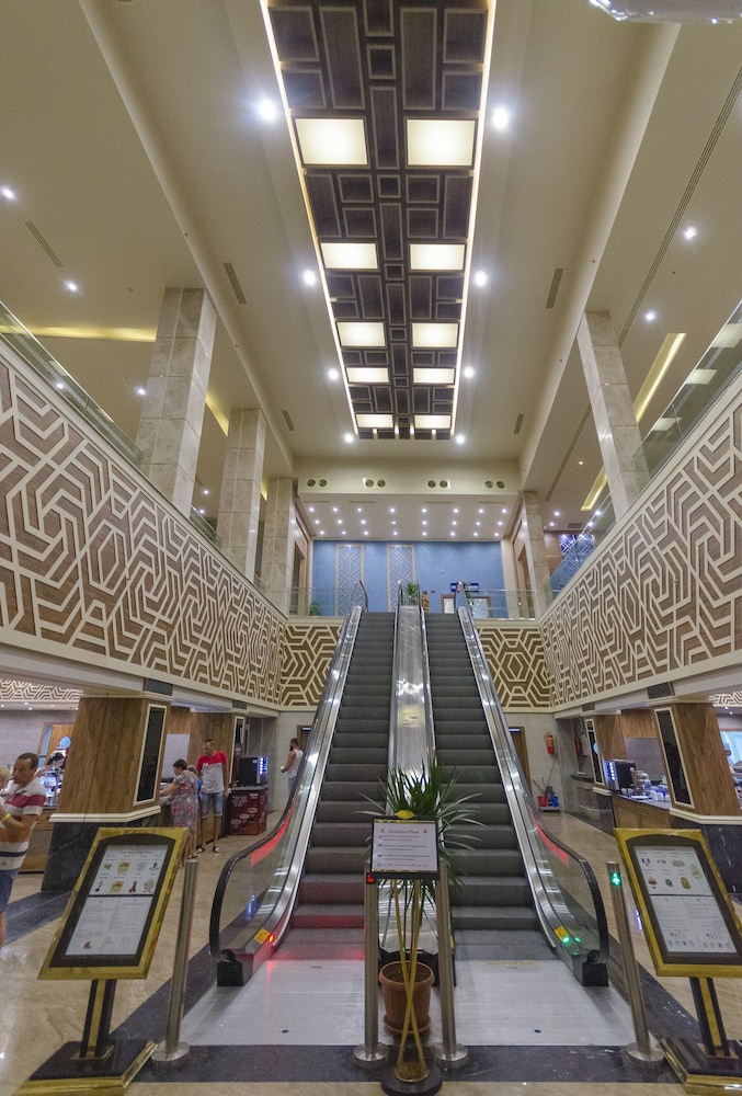 Foto - Titanic Royal-Families and Couples only