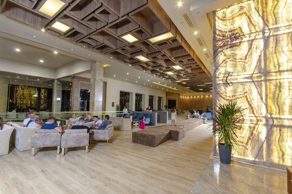 Foto - Titanic Royal-Families and Couples only