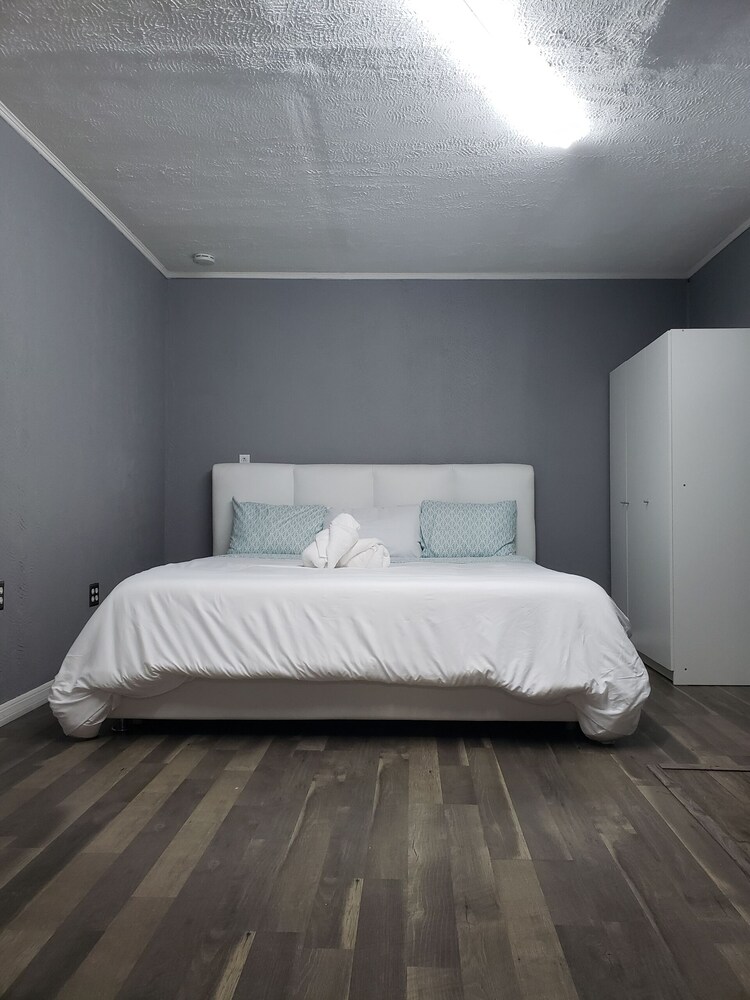 Beautiful studio. ...