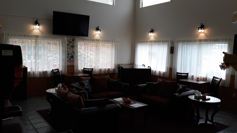 Pleasant Moose Lodge, Newberry Room Prices & Reviews Travelocity