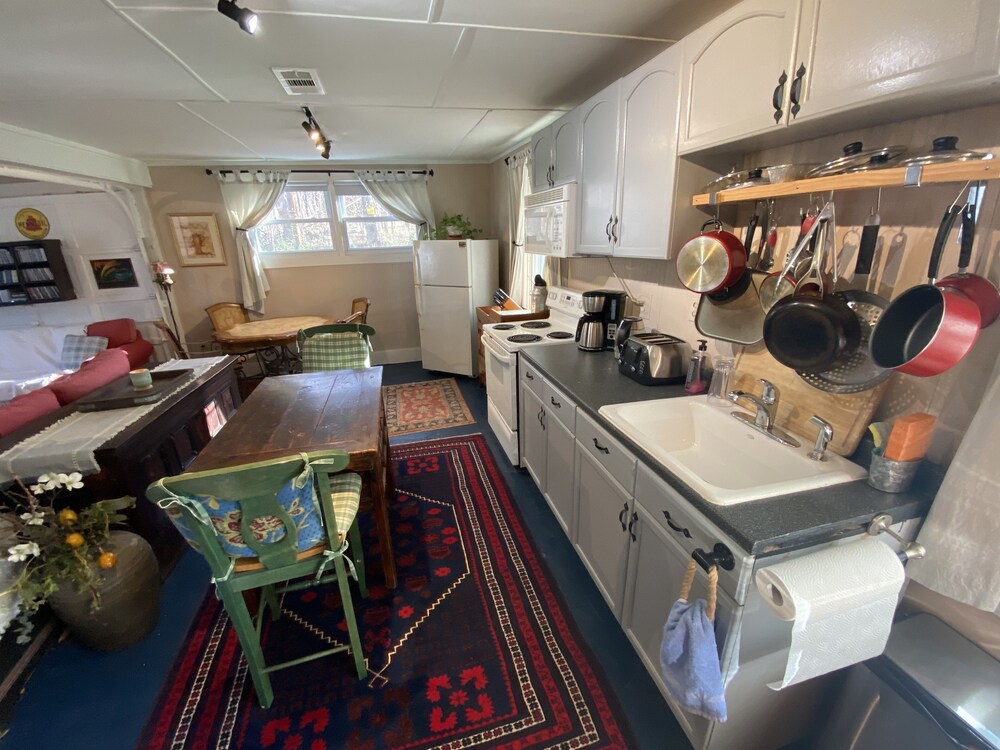 Cozy Countryside Barn/Garage Loft w Spa/Enclosed Yard/Fire Pit/Pellet Stove  in Cold Spring | Best Rates u0026 Deals on Orbitz