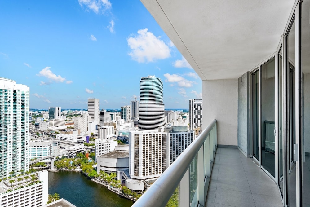 ★ WONDERFUL 2BR/1BA | W RESIDENCES ICON BRICKELL ❤️