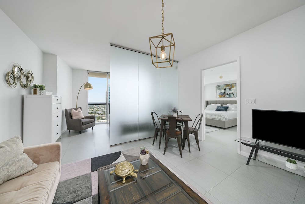 ★ WONDERFUL 2BR/1BA | W RESIDENCES ICON BRICKELL ❤️