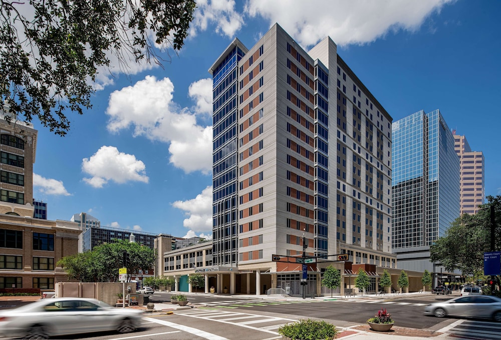 Hyatt House Tampa Downtown