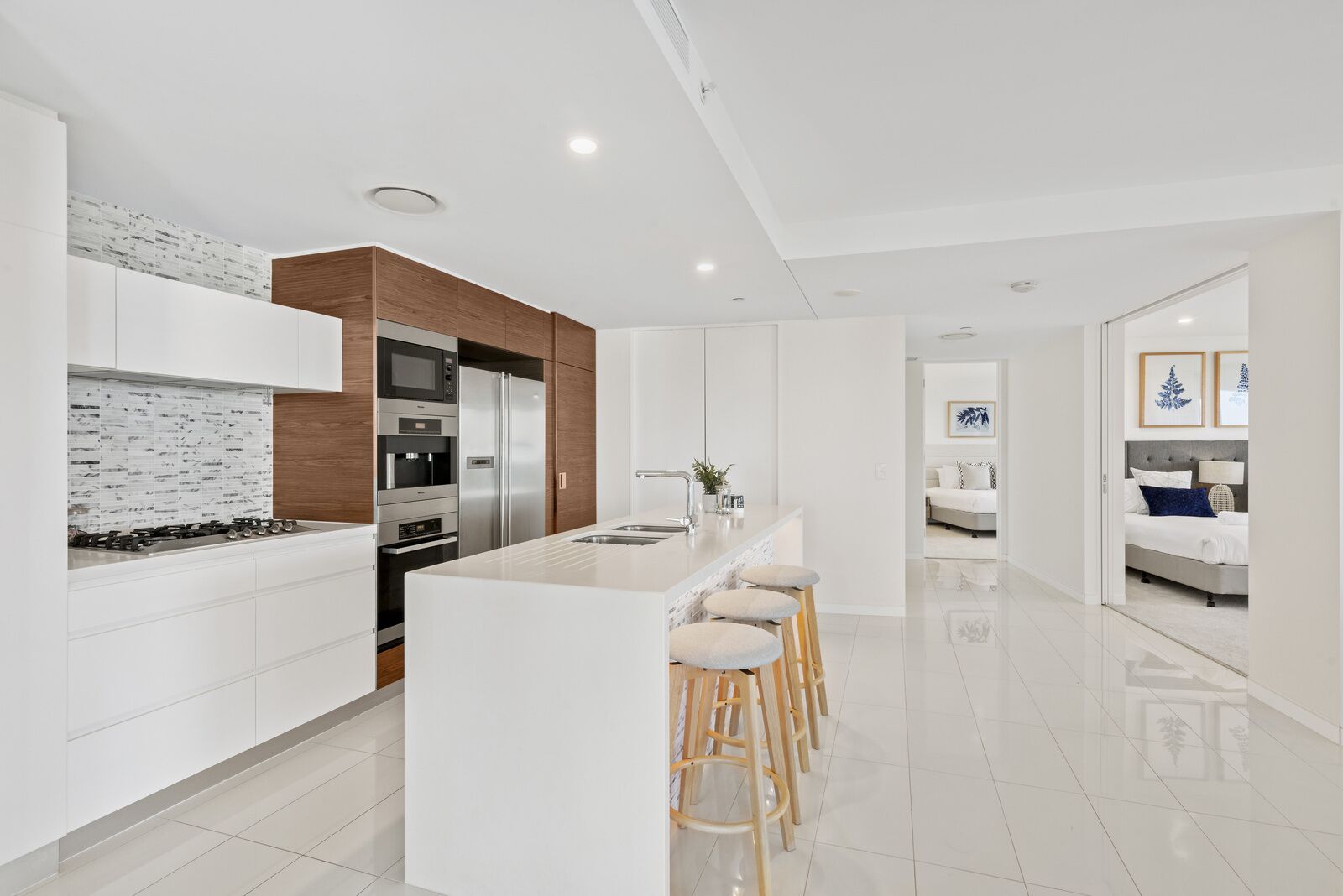 Newly Furnished 4 Bedroom Apartment - Oracle Tower 1