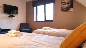 5 chambres, accès Internet, draps fournis