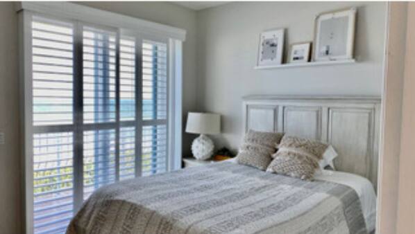 3 bedrooms, iron/ironing board, Internet, linens
