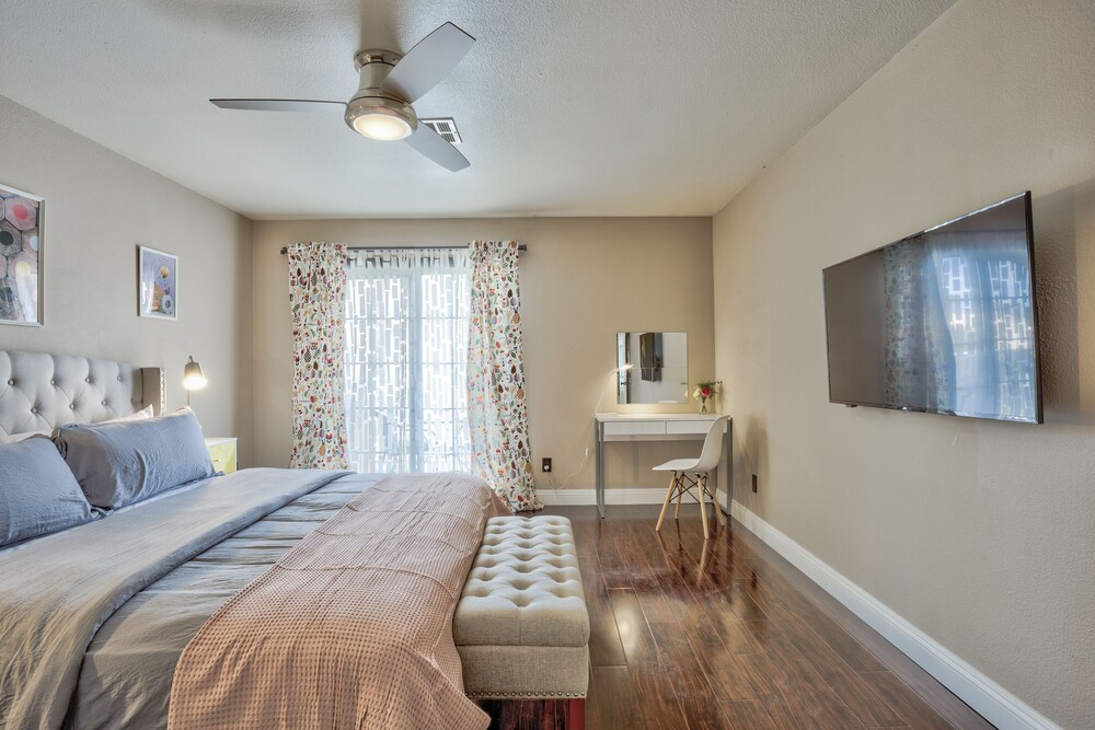 Extraordinary Private Pool/Spa Villa w/man cave