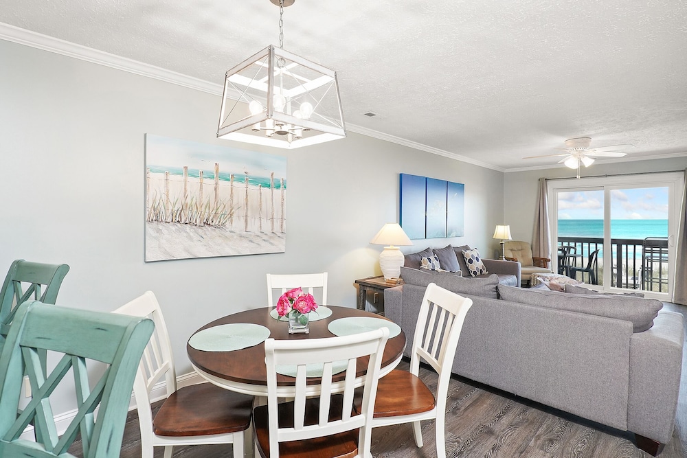 **ALL-INCLUSIVE RATES** Oceanfront Two Bedrooms