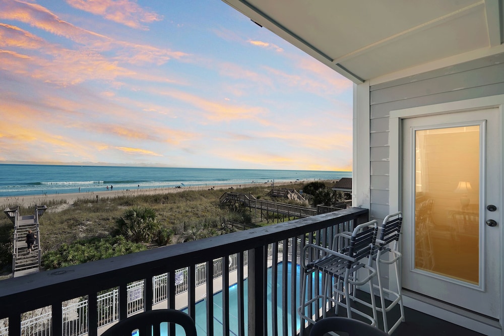 **ALL-INCLUSIVE RATES** Oceanfront Two Bedrooms