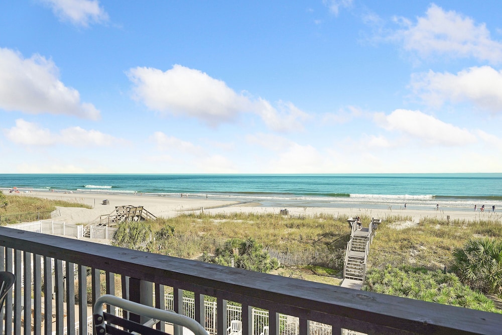 **ALL-INCLUSIVE RATES** Oceanfront Two Bedrooms