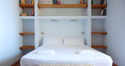 Welcomely - Lungomare Eleonora D'Arborea 8