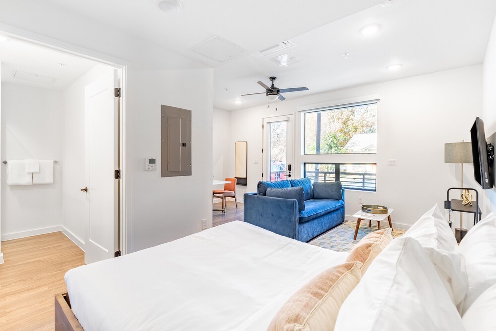 Mint House at The Hatchery Austin Deals & Reviews (Austin, USA) Wotif