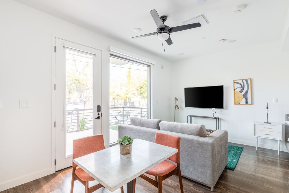 Mint House at The Hatchery Austin Deals & Reviews (Austin, USA) Wotif