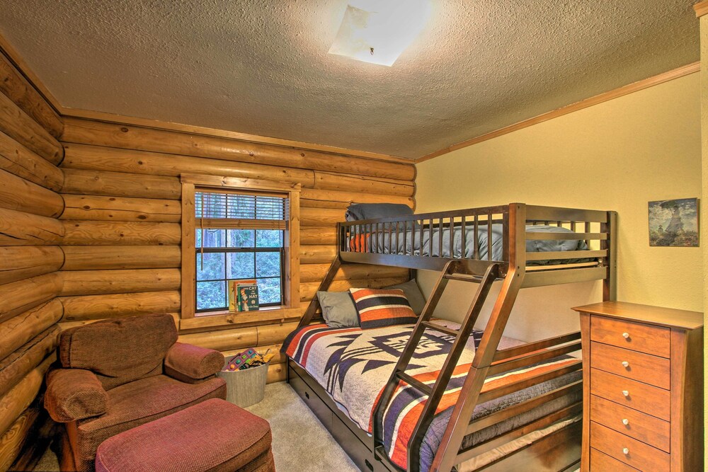 Anderson Island Cabin on Half Acre with Fire Pit! Anderson Island Vrbo