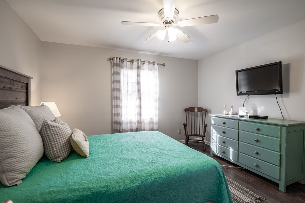 Altman House on Pawleys Island Deals & Reviews (Pawleys Island, USA