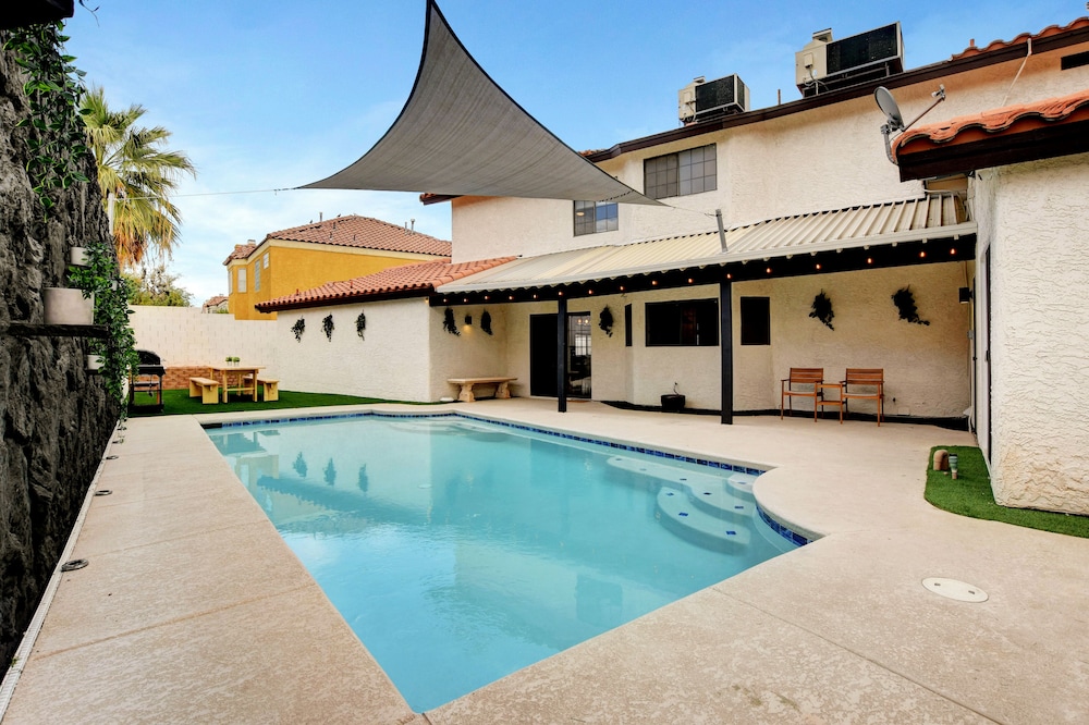 Modern Spanish Villa w/ Private Pool