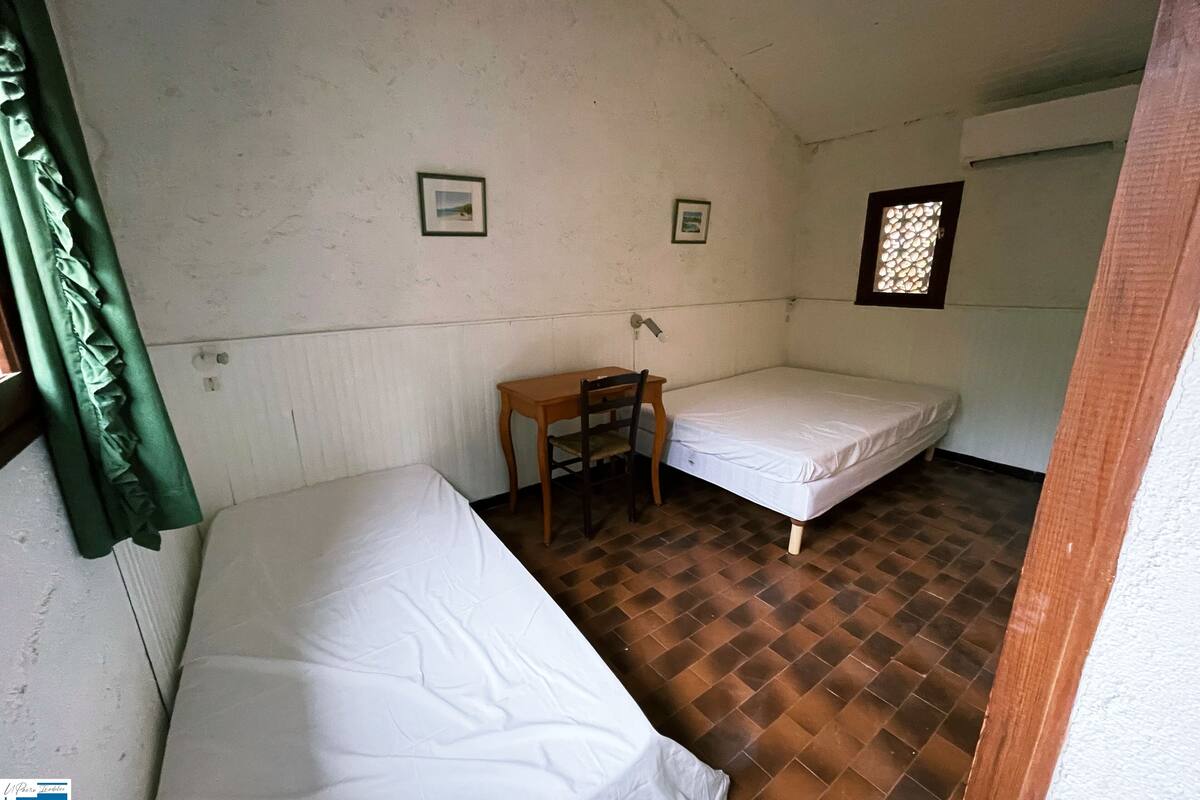 Mini Villa 1 Ch 500m A Pied De La Plage Commerces Village Anime En Saison 21 Room Prices Deals Reviews Expedia Com