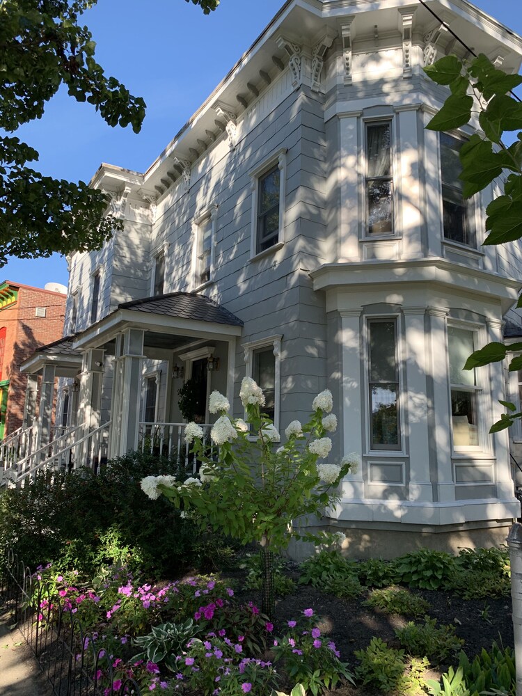 Historic Italianate Victorian in the Heart of Town