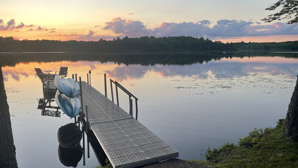 Popple Lake House Getaway in Jim Falls Best Rates & Deals on Orbitz