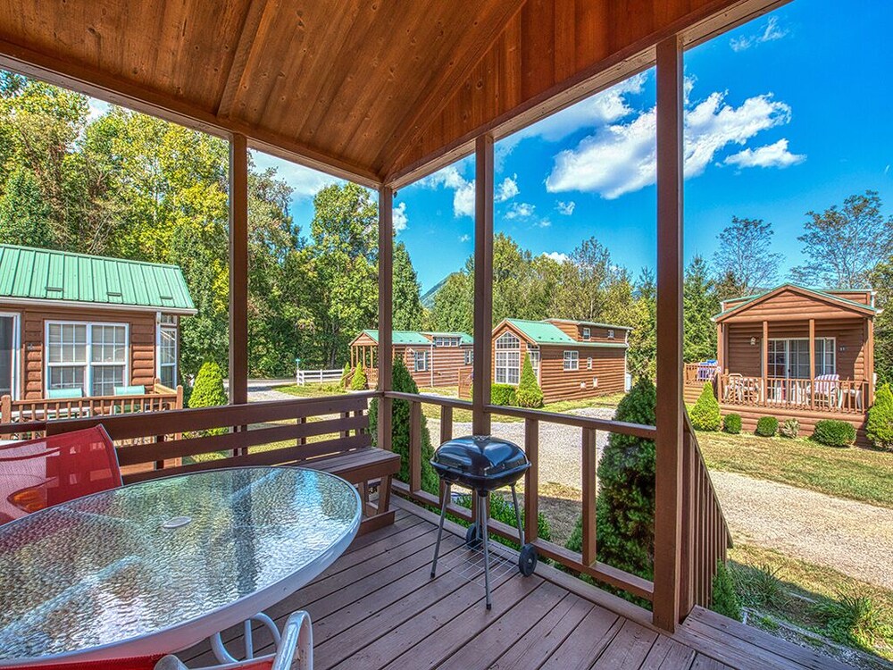 Wild Turkey, Tiny Log Cabin (#10)  - Once thru the fence, 2nd Cabin on right