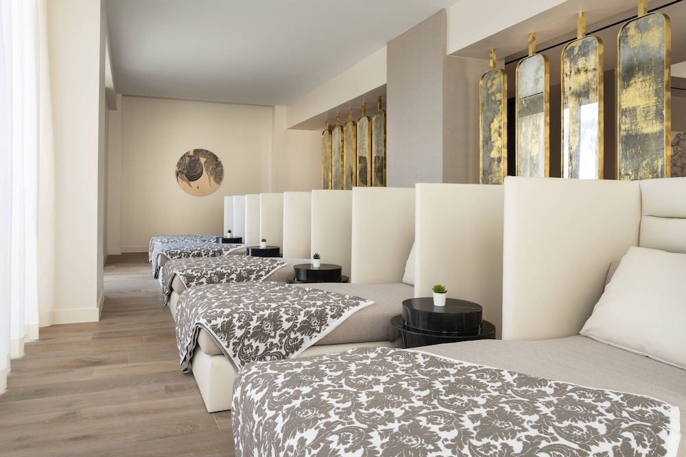 JW Marriott Tampa Water Street