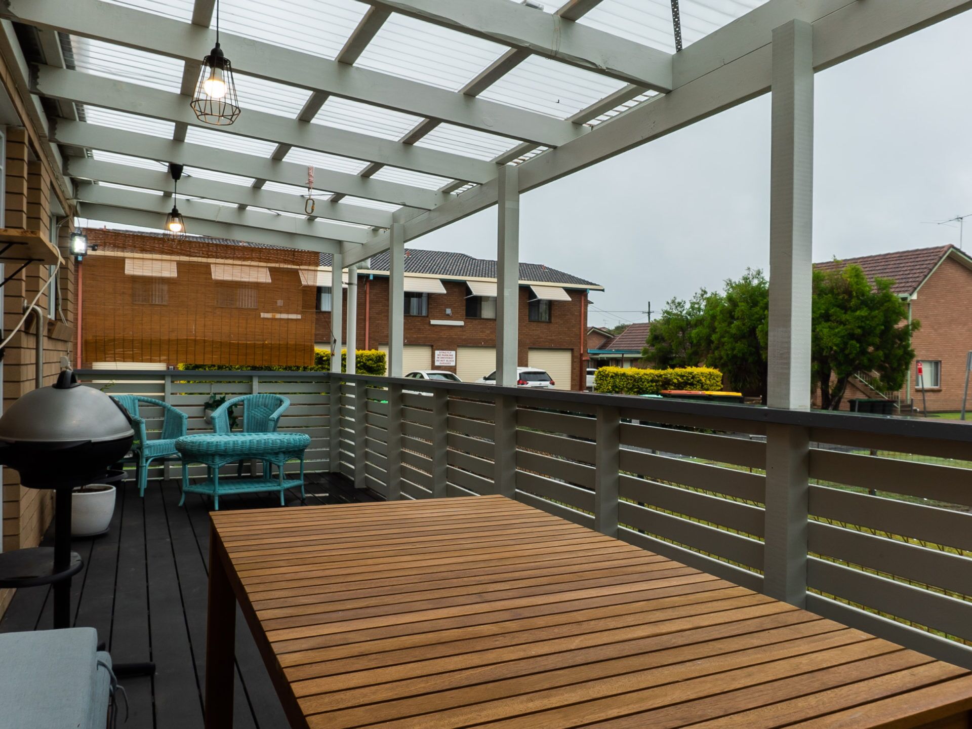 Renovated Villa With Privacy & Convenience Alike!