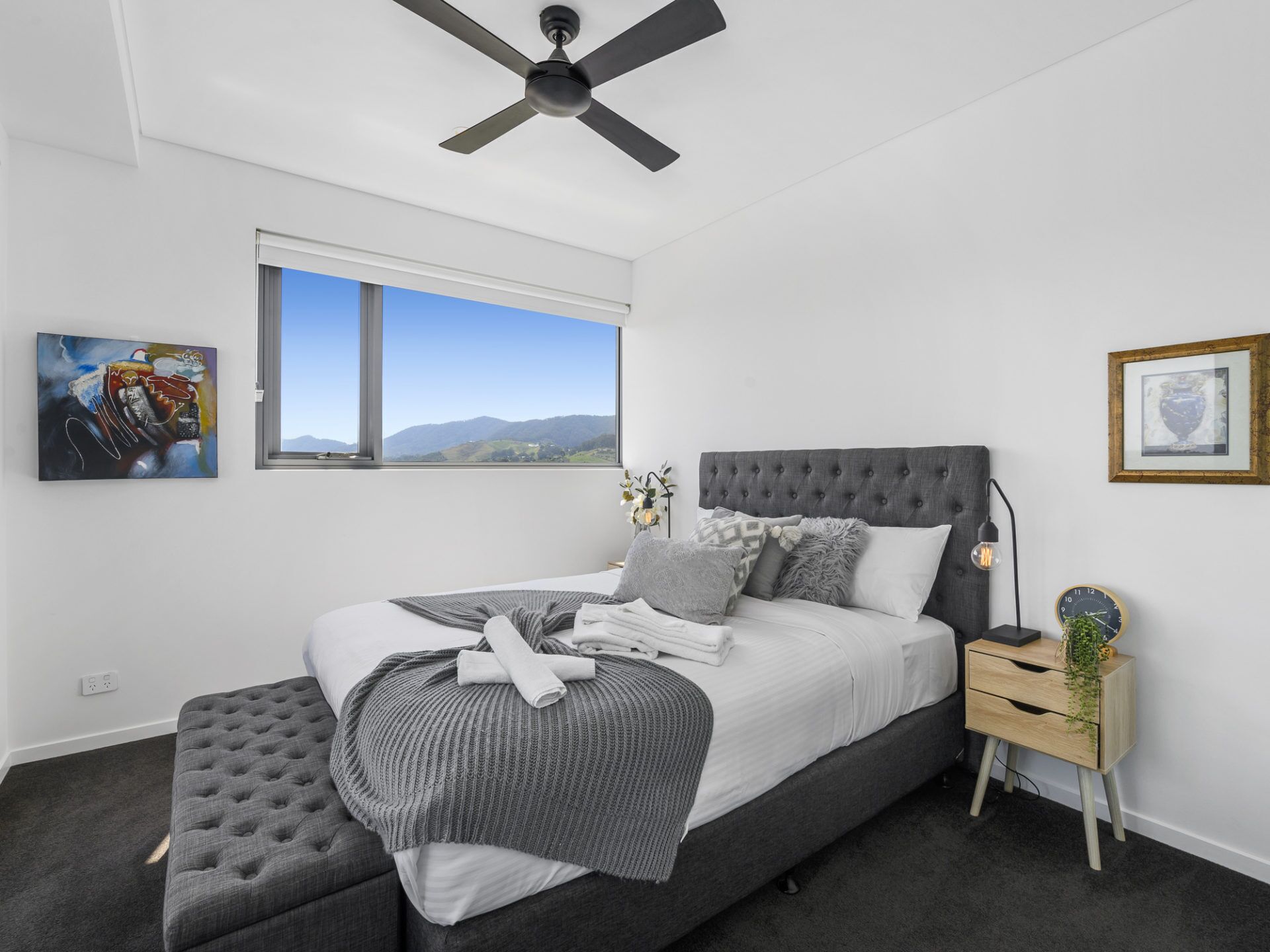 Sub Penthouse With Ocean, Island and Harbour Views of Coffs Harbour