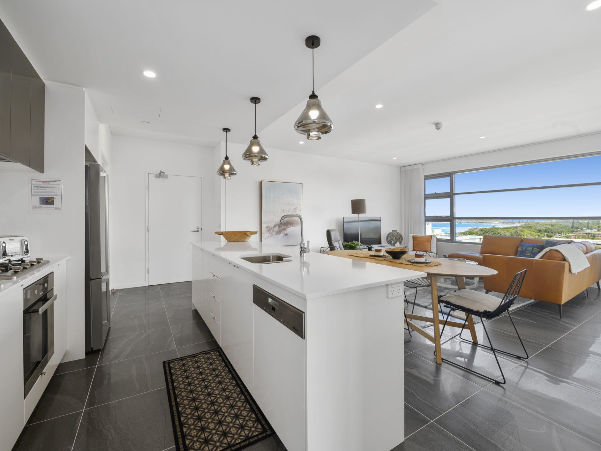 Sub Penthouse With Ocean, Island and Harbour Views of Coffs Harbour