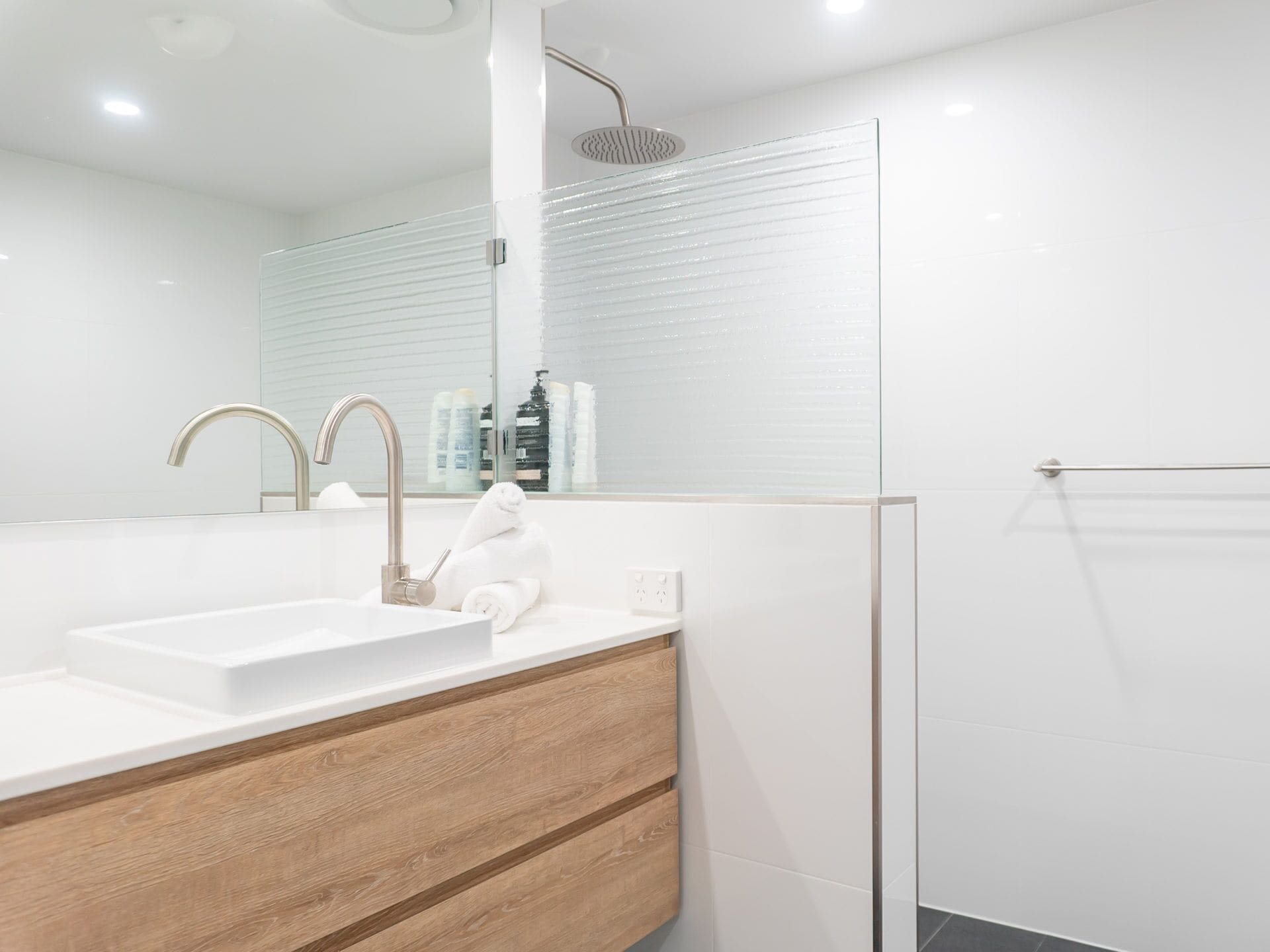 Meticulously Renovated With Sea Breezes and Ocean Glimpses