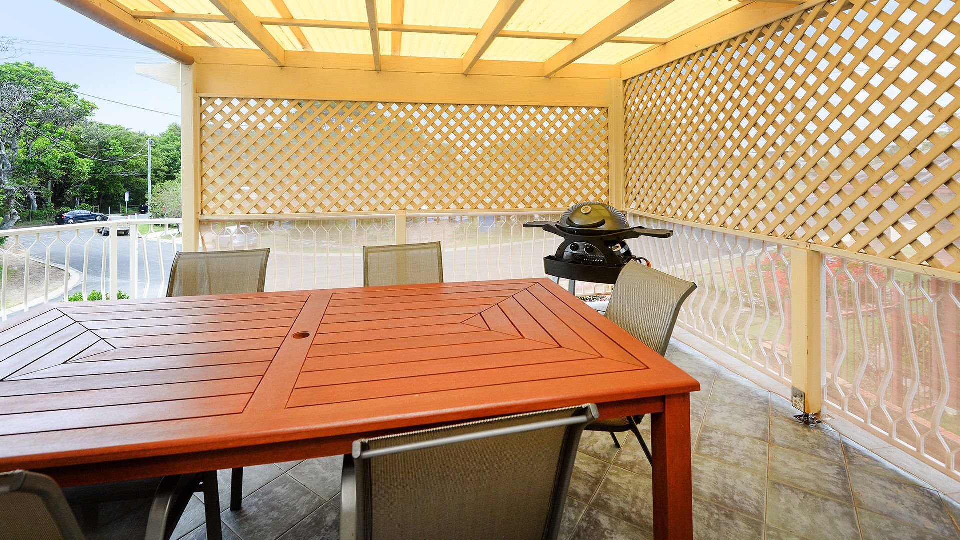 Townhouse 2 Minutes From the Beach!