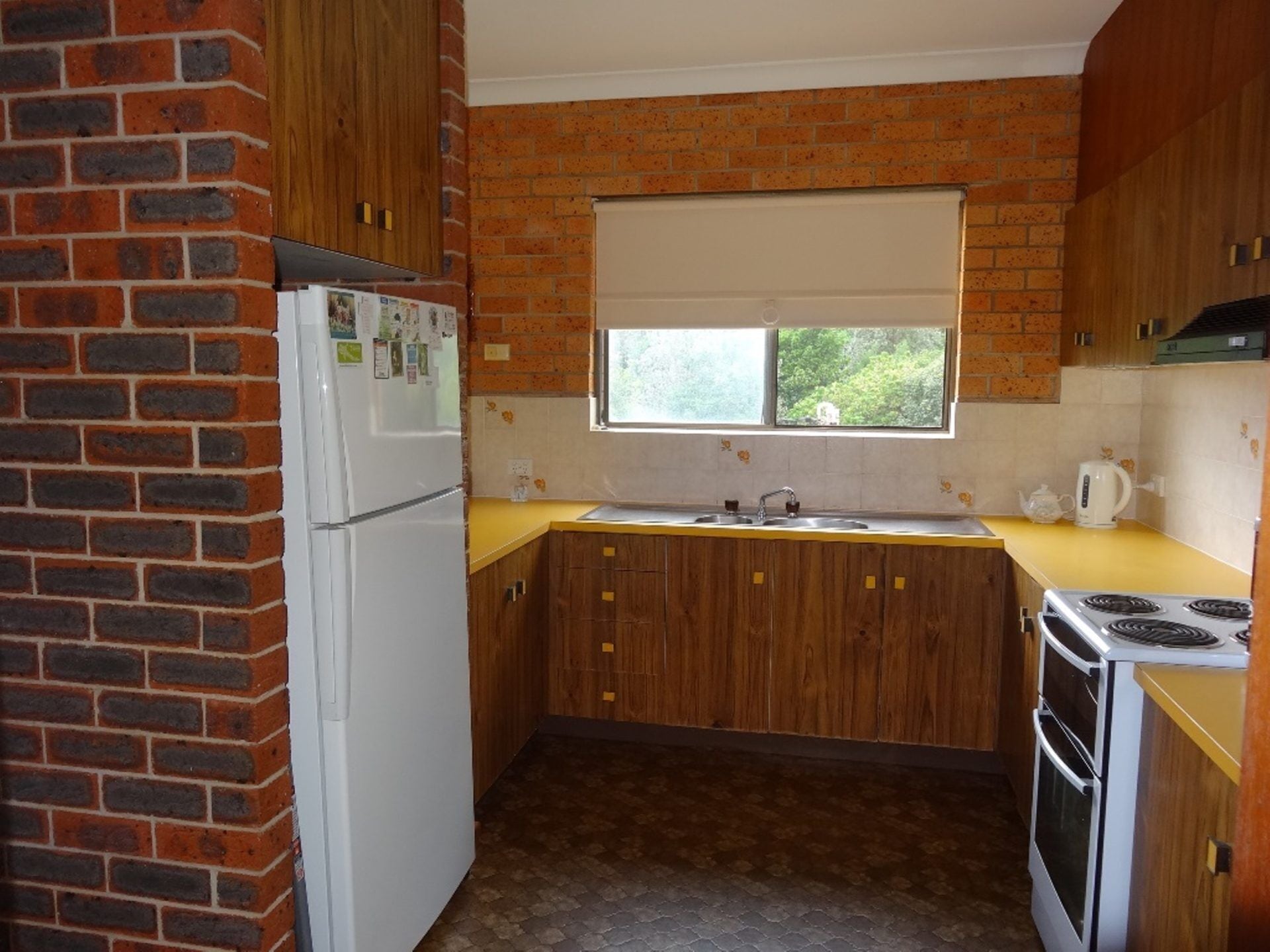Sawtell, Unit, Garage,