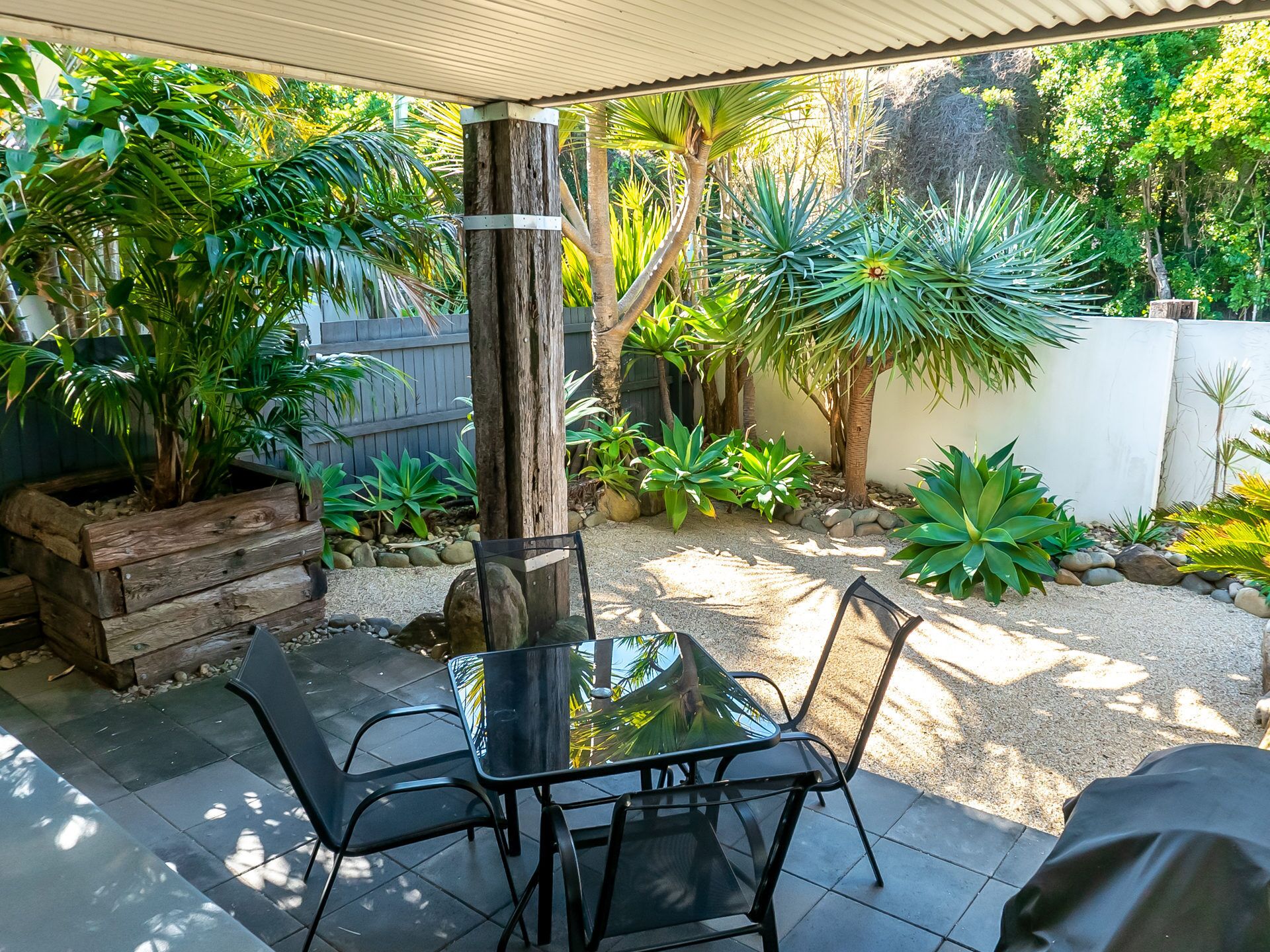 Luxury Living a Step Away From the Beach