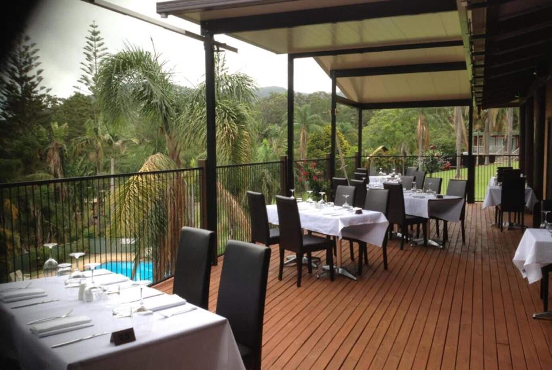 Korora Palms - Self Contained Bure