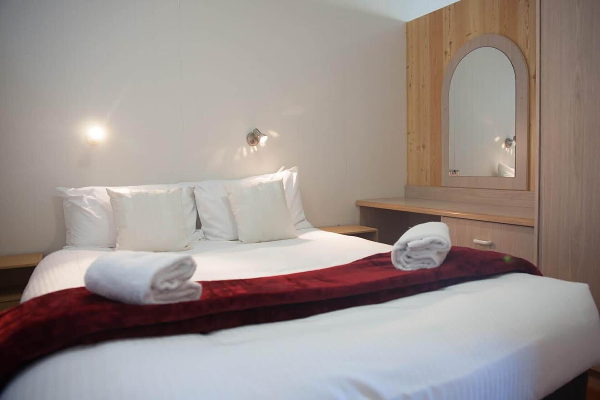 Korora Palms - Self Contained Bure in Paradise Palms Resort