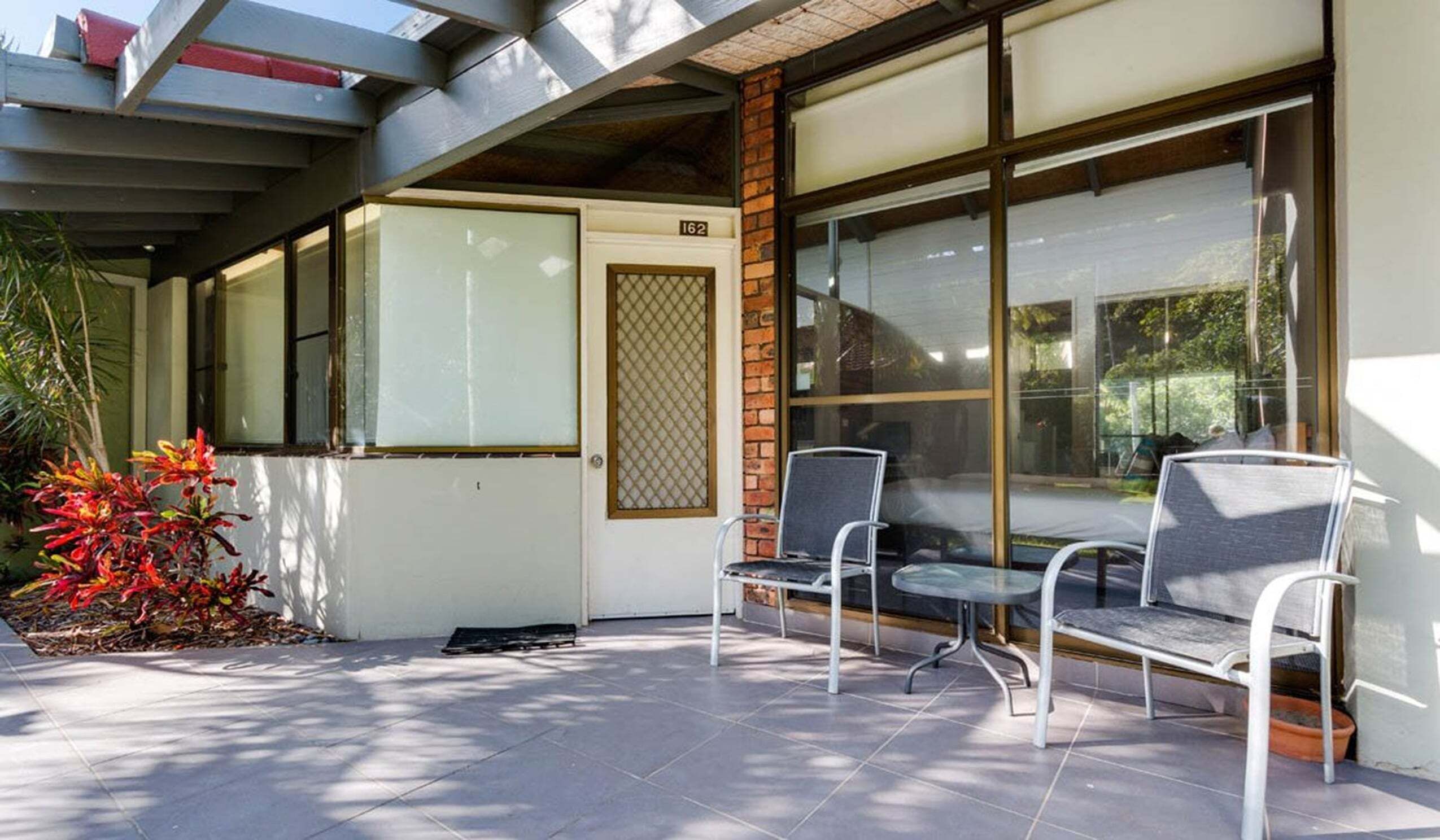 Nautilus Resort - Executive Apartment With the Beach on Your Doorstep