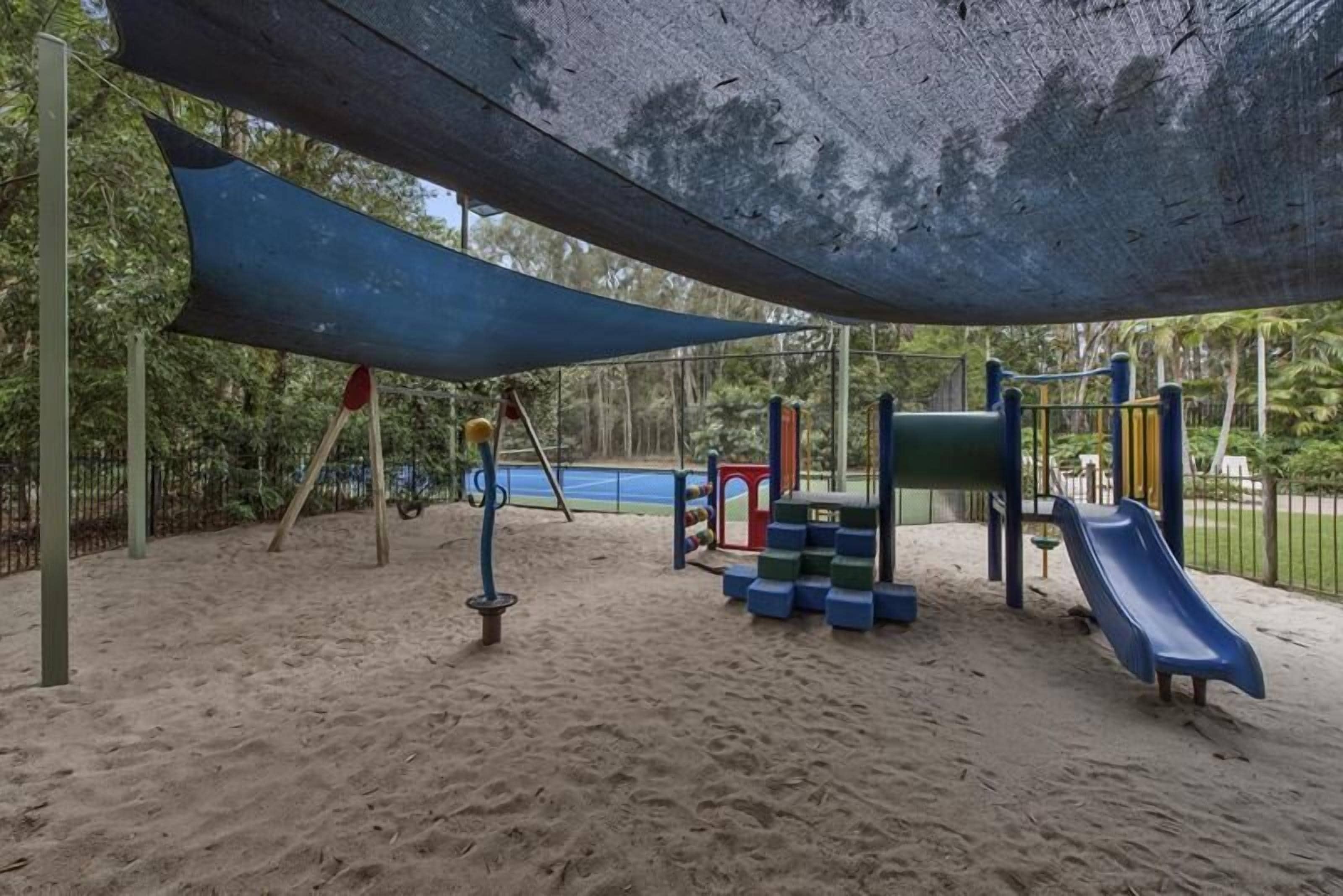 Beautiful Spa Suite in Aanuka Beach Resort in Coffs Harbour