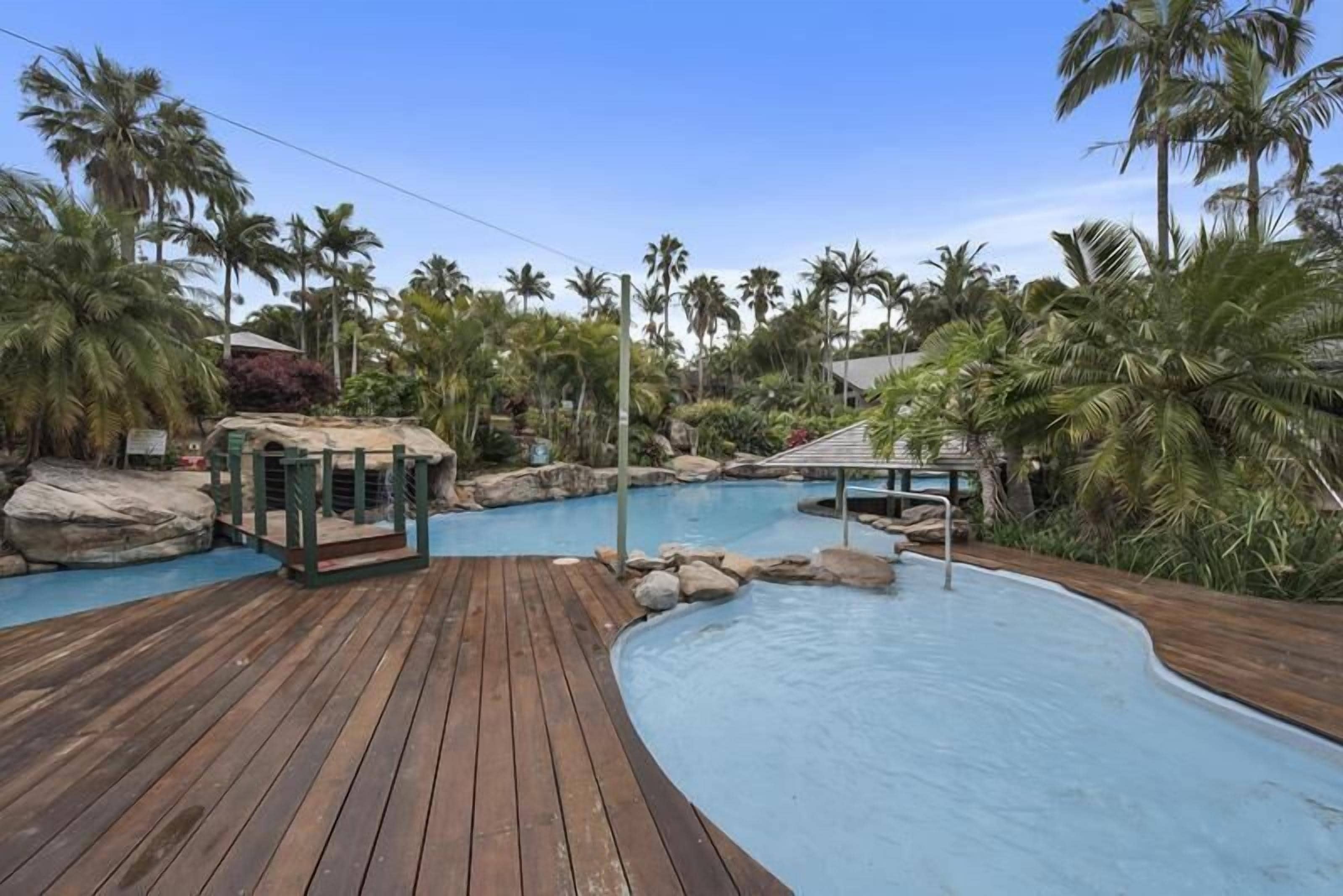 Beautiful Spa Suite in Aanuka Beach Resort in Coffs Harbour