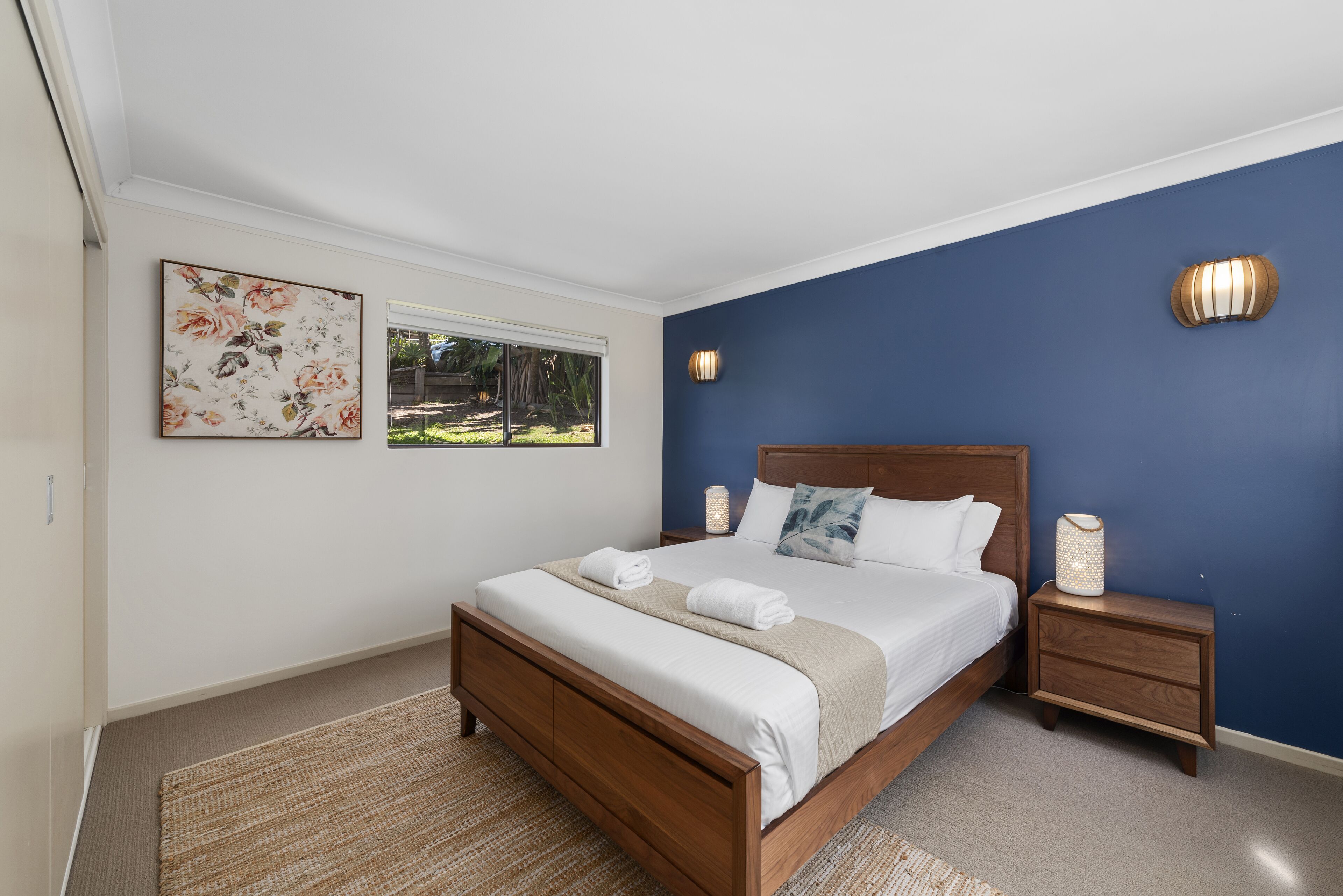 Emerald Seas Beach House - Modern Coastal Property