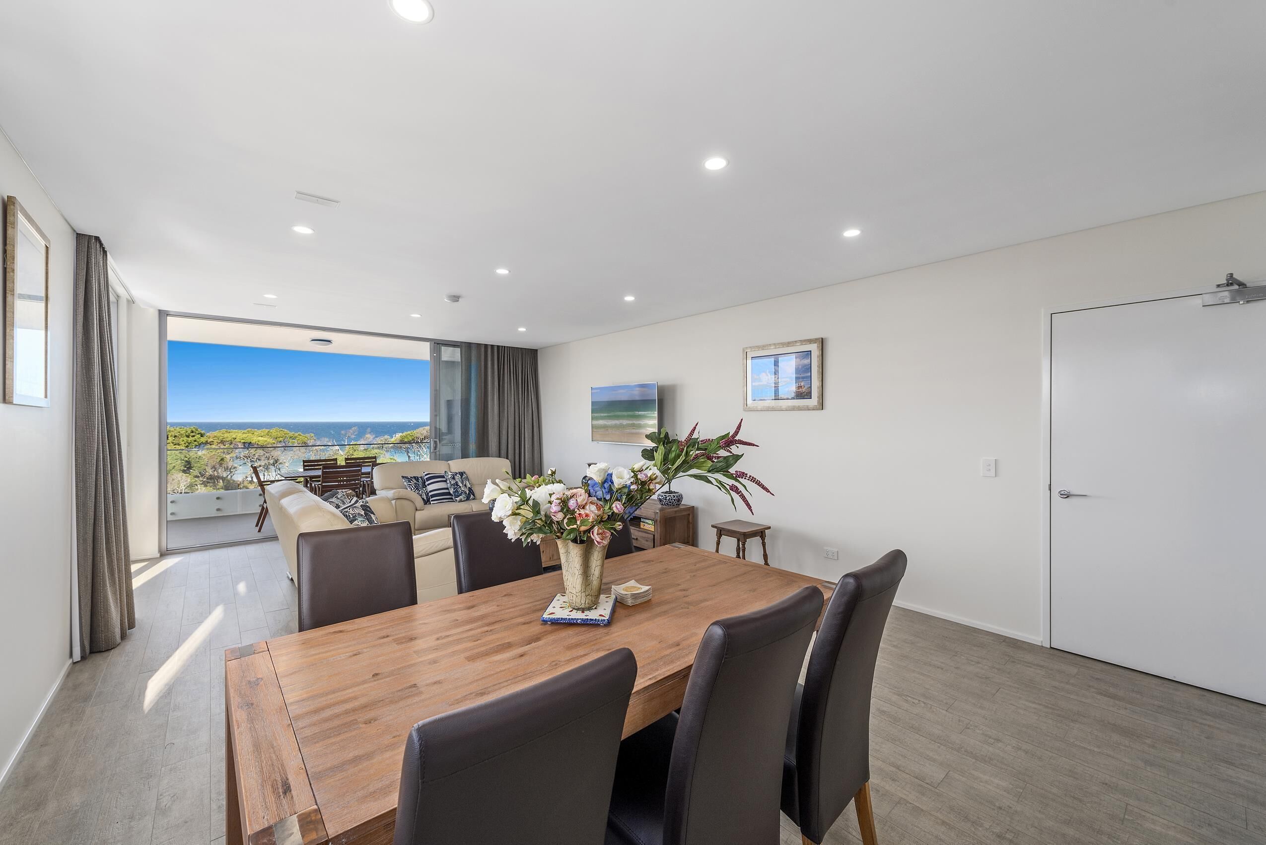 Iroise Beachside Opposite Park Beach With Ocean & Hill Views