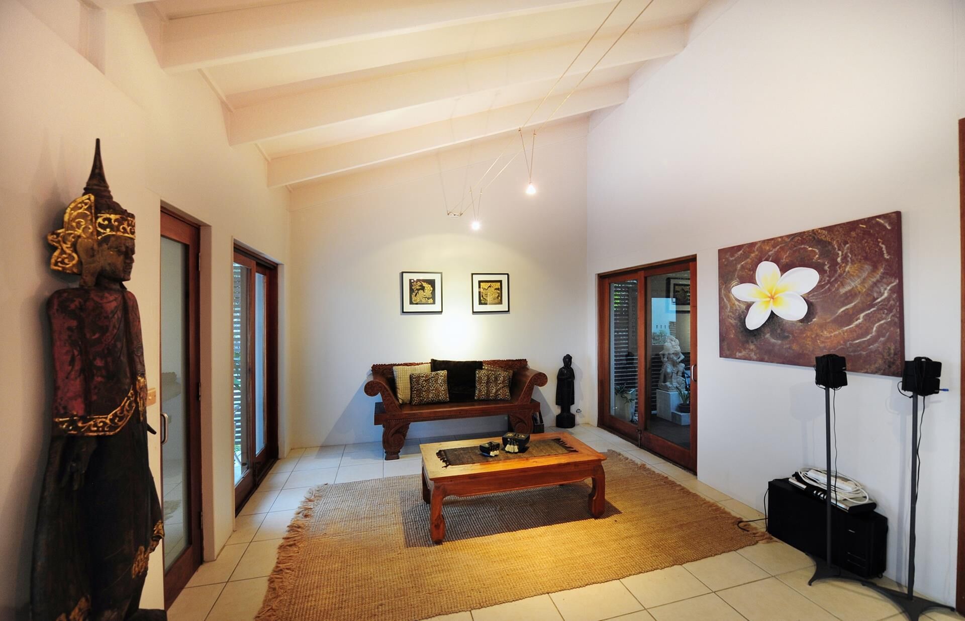 Breathtaking Views, Pet Friendly, & Stunningly Decor At Coffs Harbour