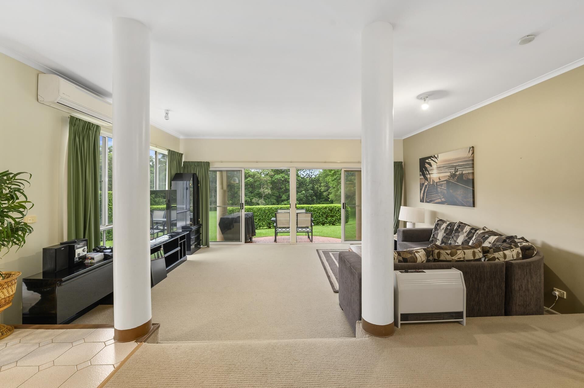 4-star Opal Coast Villa