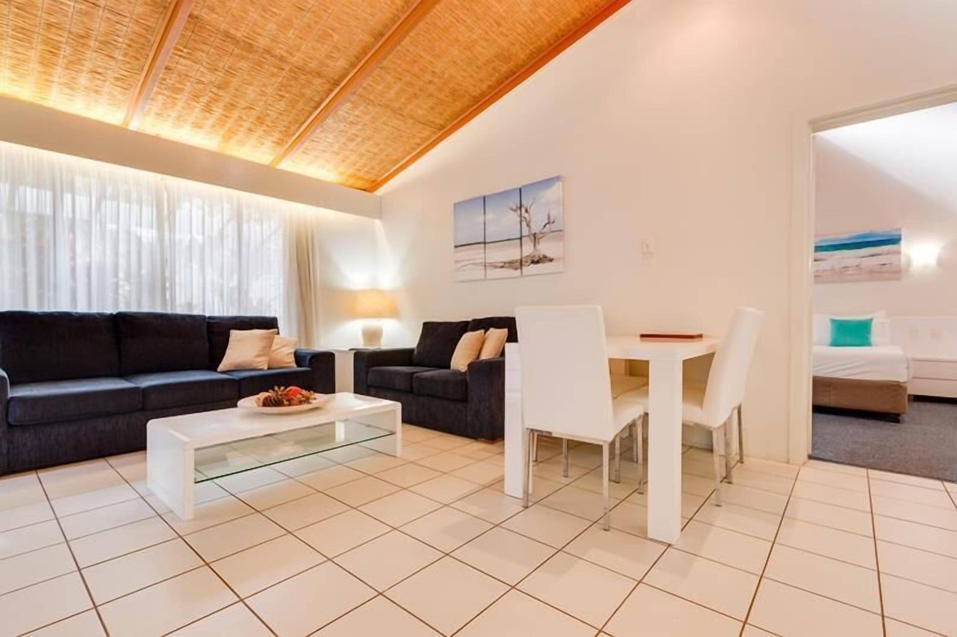 Sapphire Sea 'n' Sand Apartment on Resort