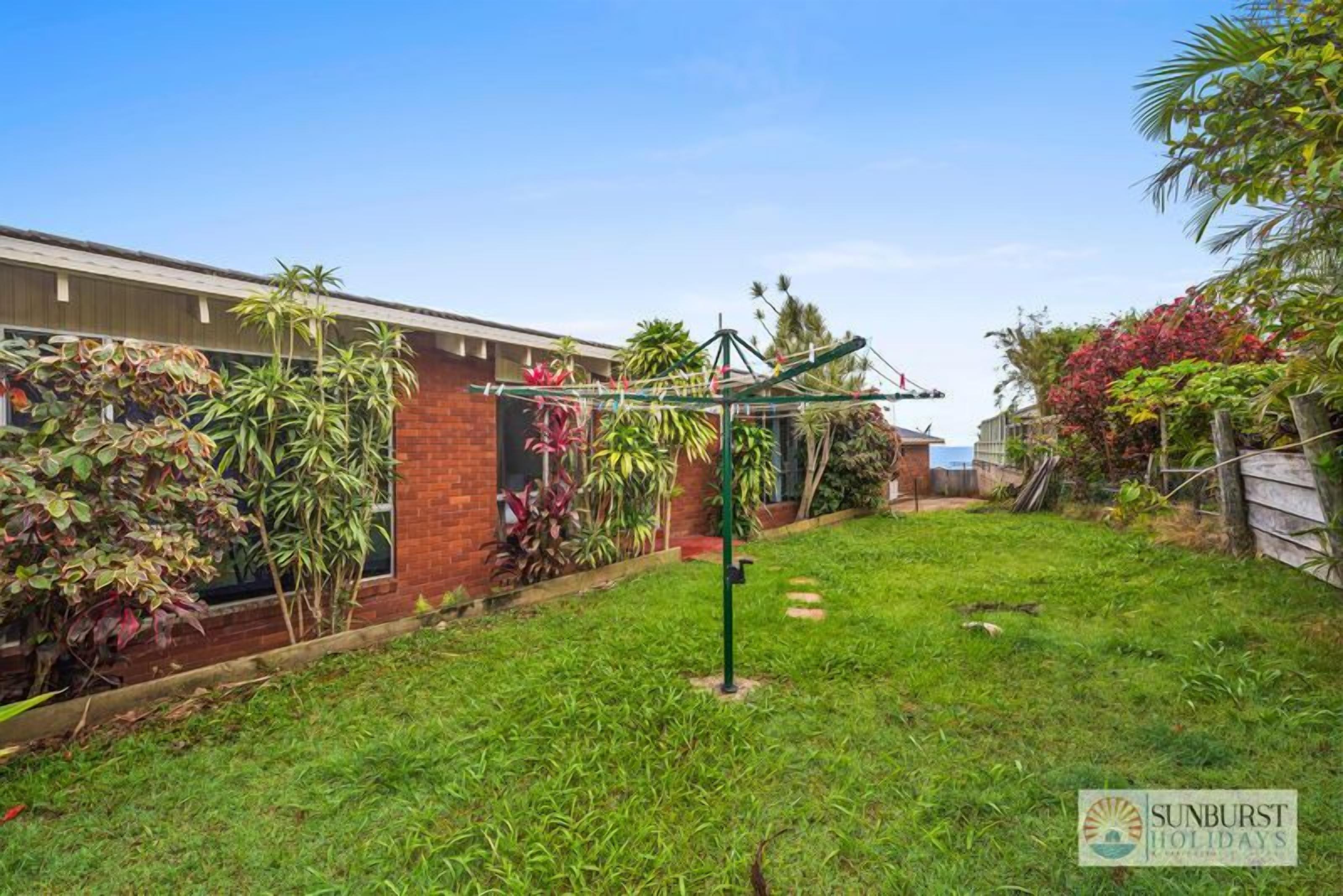 Siesta by the Sea Overlooking Diggers Beach