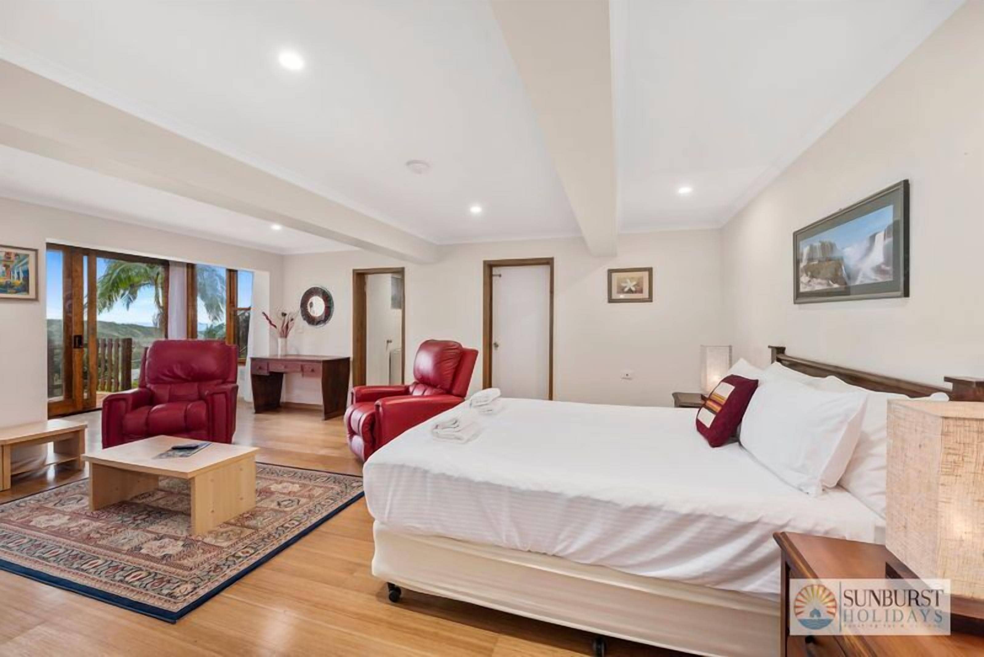 Siesta by the Sea Overlooking Diggers Beach