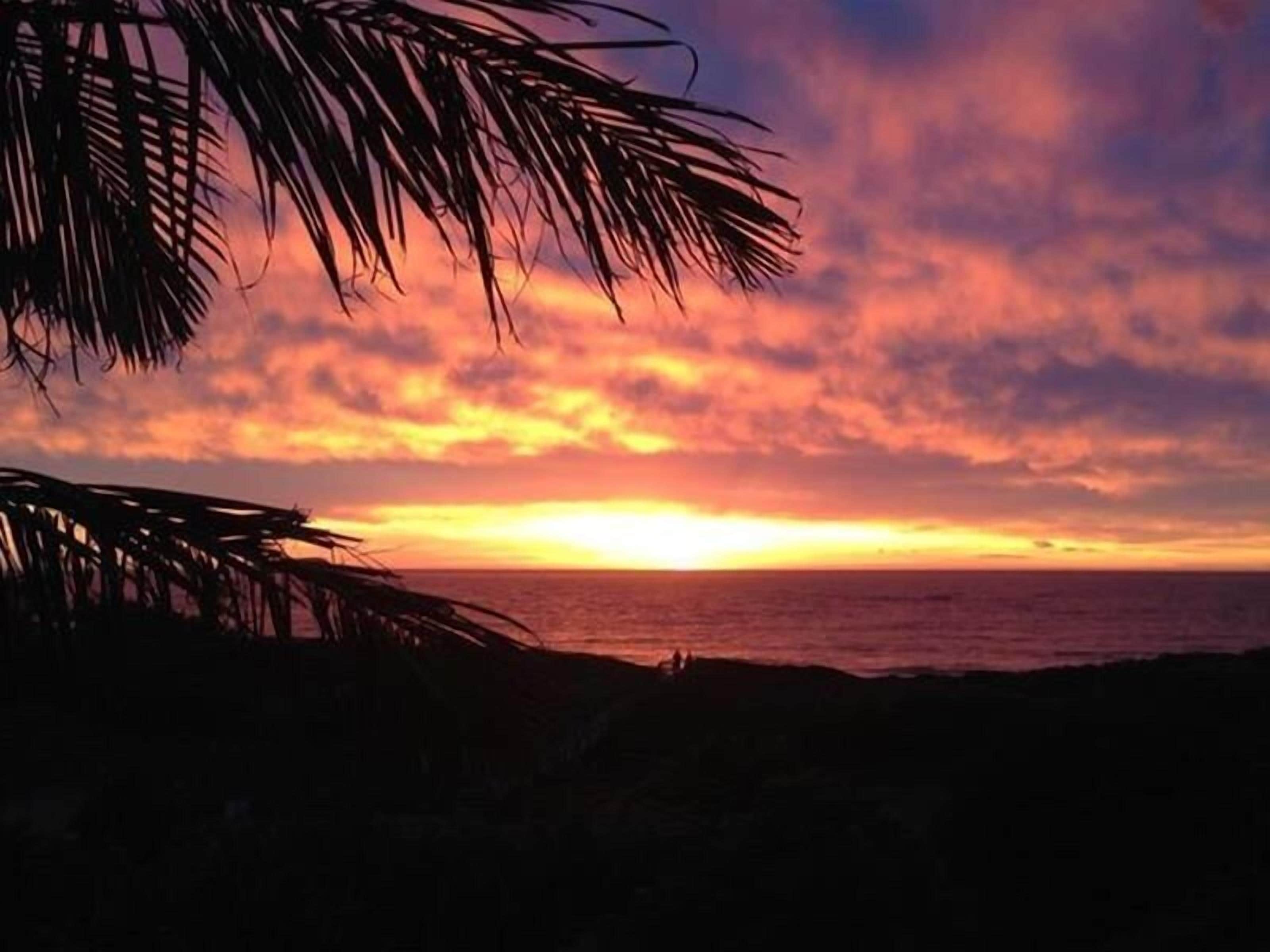Waves at Sapphire Townhouse in Aqualuna Beach Resort