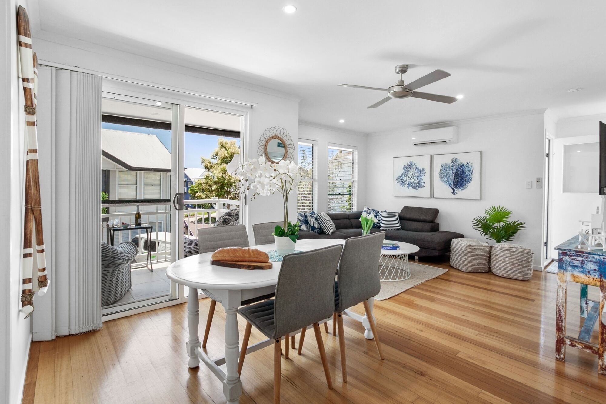 Cozy Beach Cottage Just a Short Stroll to the Seashore