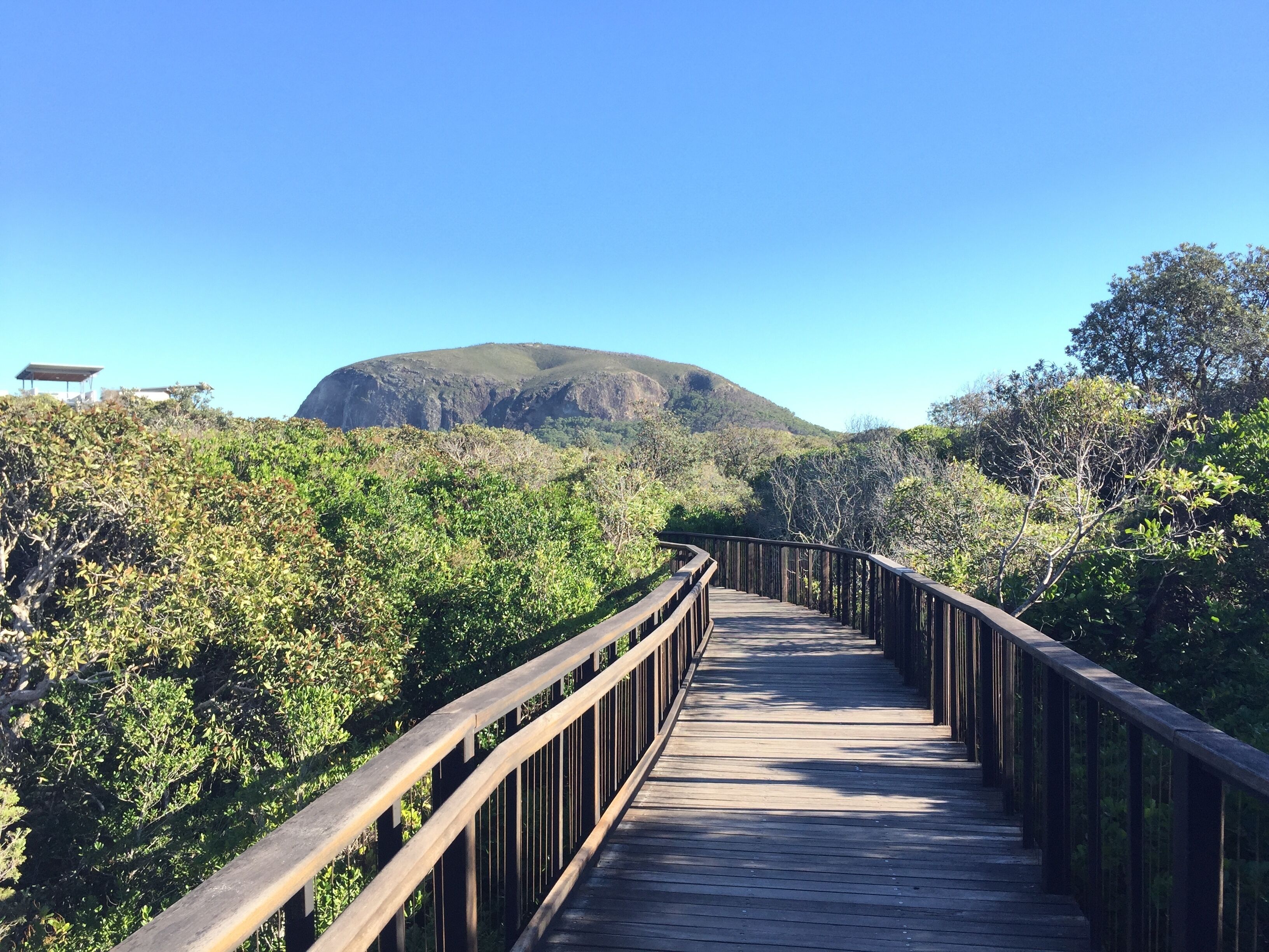 Cozy Beach Cottage Just a Short Stroll to the Seashore