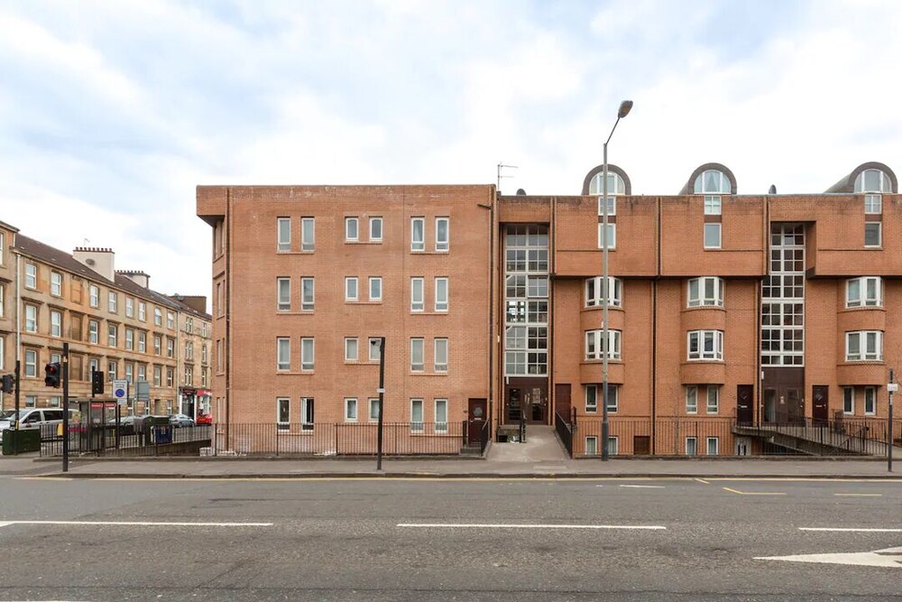 Cosy Secc Hydro 2 Bed Flat With Free Car Park Glasgow In Glasgow Hotel Rates Reviews On Orbitz