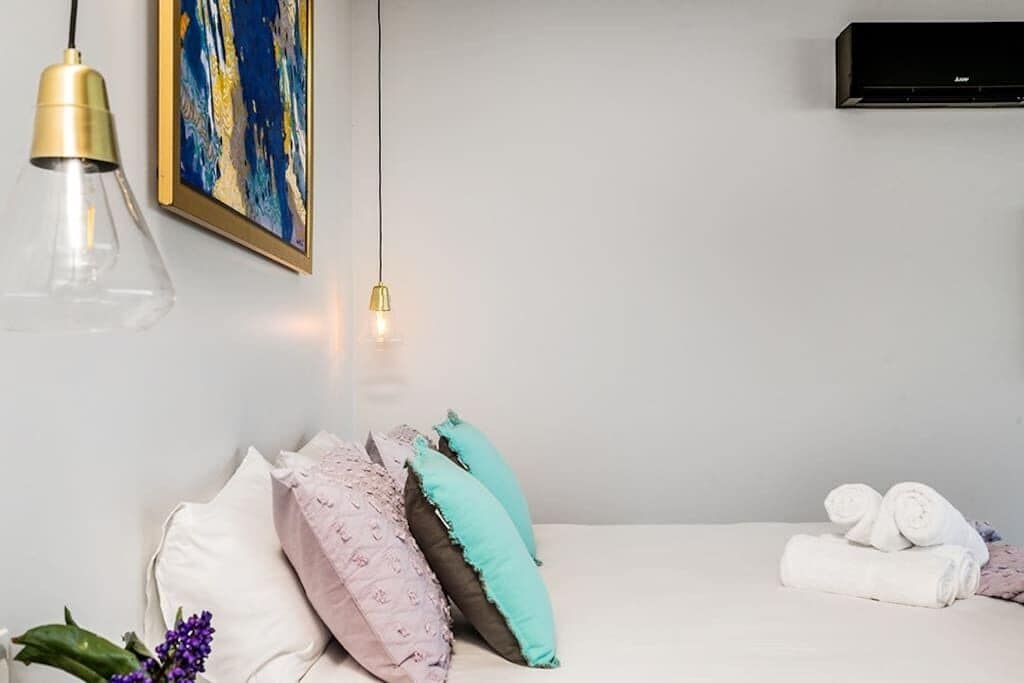 Sundays at Byron Room 3